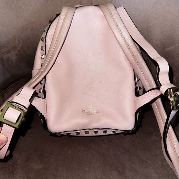Valentino Garavani Rockstar Backpack Leather Mini - Picture 6 of 11